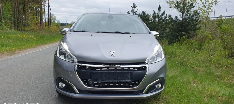 Peugeot 208 cena 36600 przebieg: 86900, rok produkcji 2019 z Strzyżów małe 742